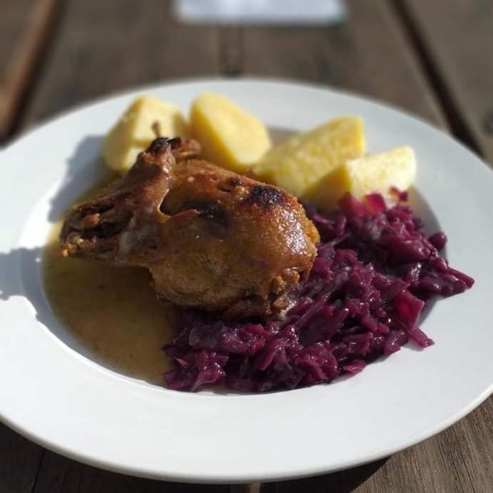 Lesni Restaurace Harrachovka Hotel Tábor Eksteriør billede